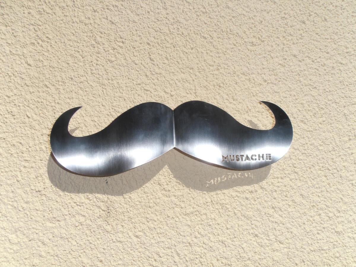 Mustache Studio Ourém エクステリア 写真
